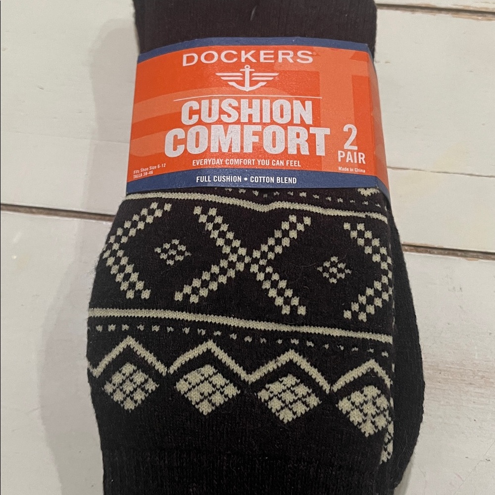 Dockers Cushion Comfort Mens 2 Pair Casual Socks Brown Combo Fits size 6-12